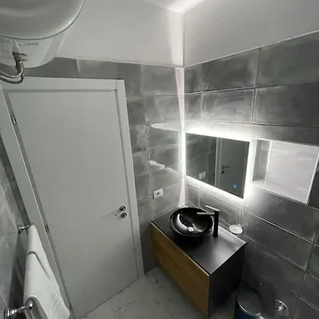 Center Apartament Tirana